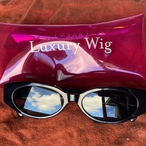 RAEN 
TONGUE
Unisex Rectangle Sunglasses